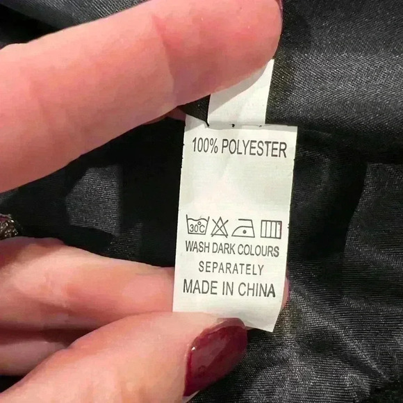 Solid Black Faux Fur Crop Coat SIZE SM/4 - Picture 10 of 10